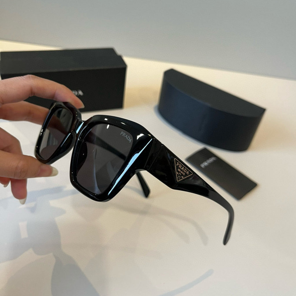 Prada Fashion Black Lens Sunglasses for Men & Women - 487071 - detail image 4