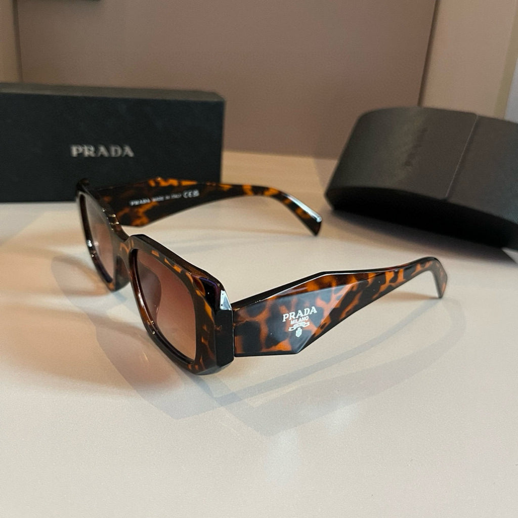 Prada SPR17WF Fashion Brown Lens Sunglasses for Men & Women - 398951 - detail image 3