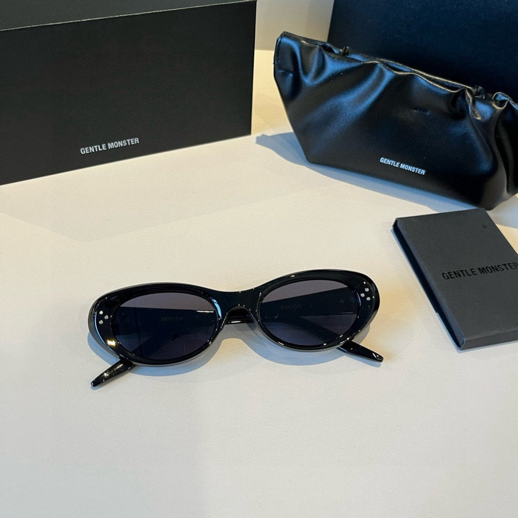 Gentle Monster Cat-Eye Black Lens Sunglasses for Men & Women - detail image 10