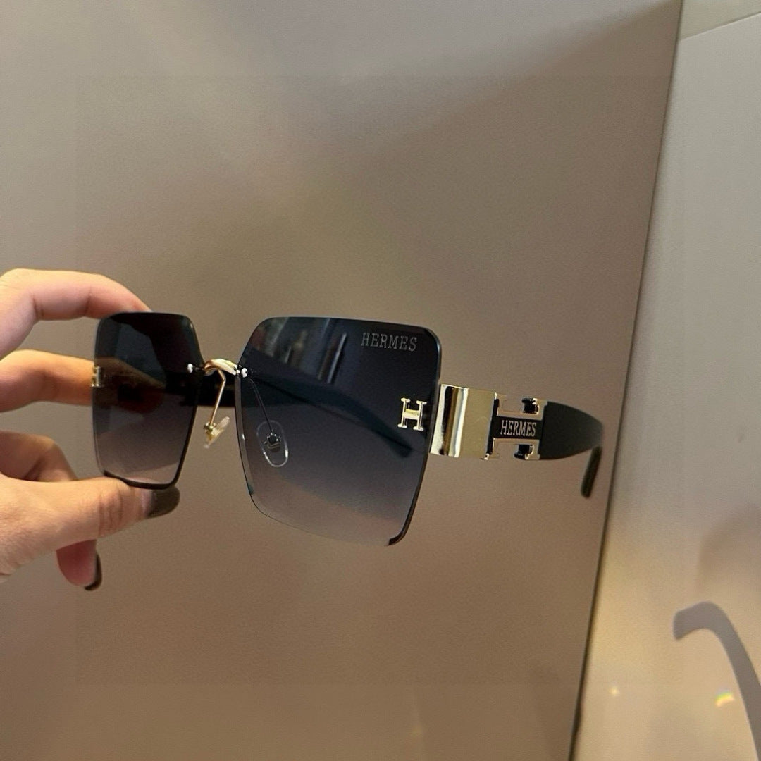 Hermès Oversized Gold Lens Sunglasses for Women - 416531 - detail image 6