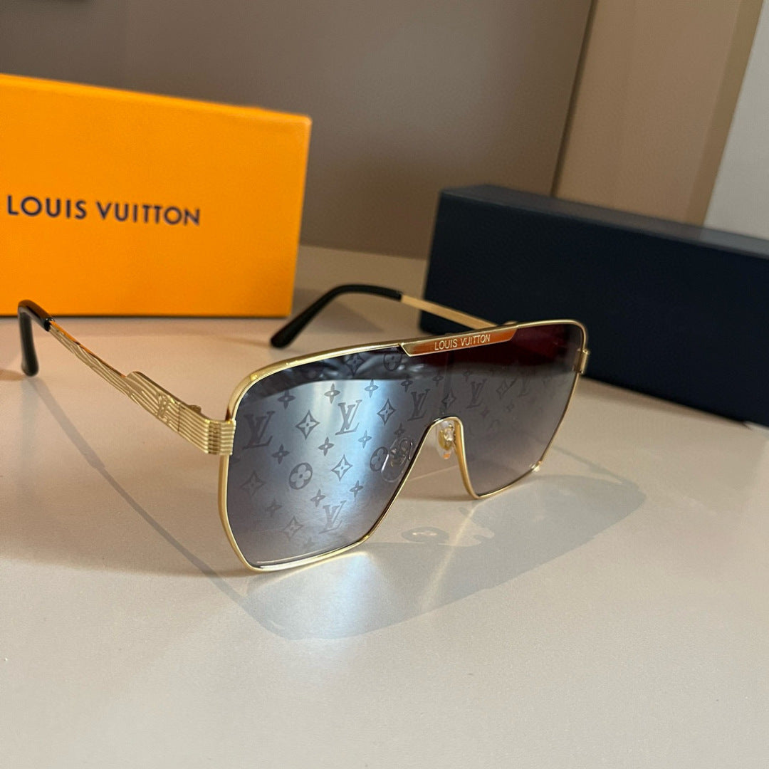 Louis Vuitton Fashion Gold Lens Sunglasses for Men & Women - 448680