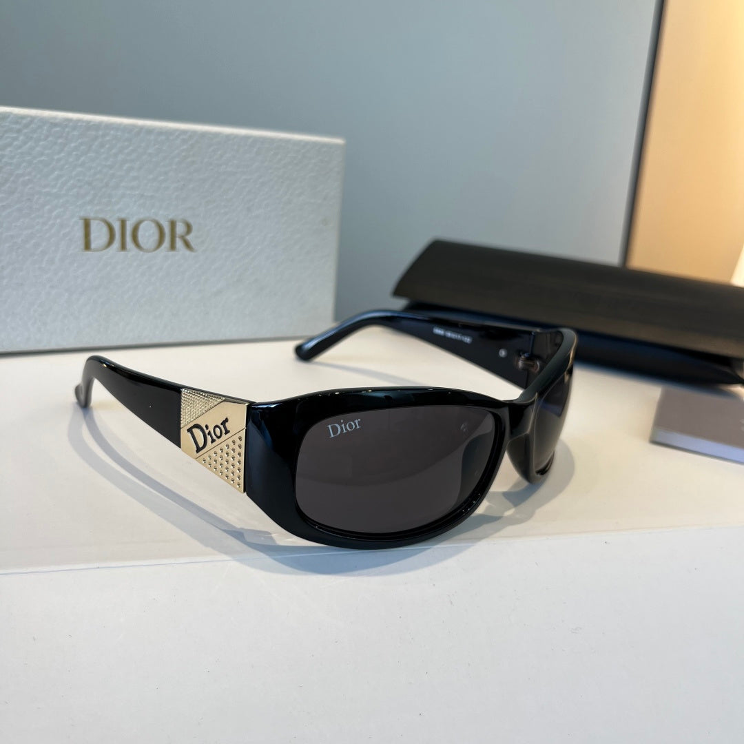 Dior Fashion Black Lens Sunglasses for Men & Women - 398684