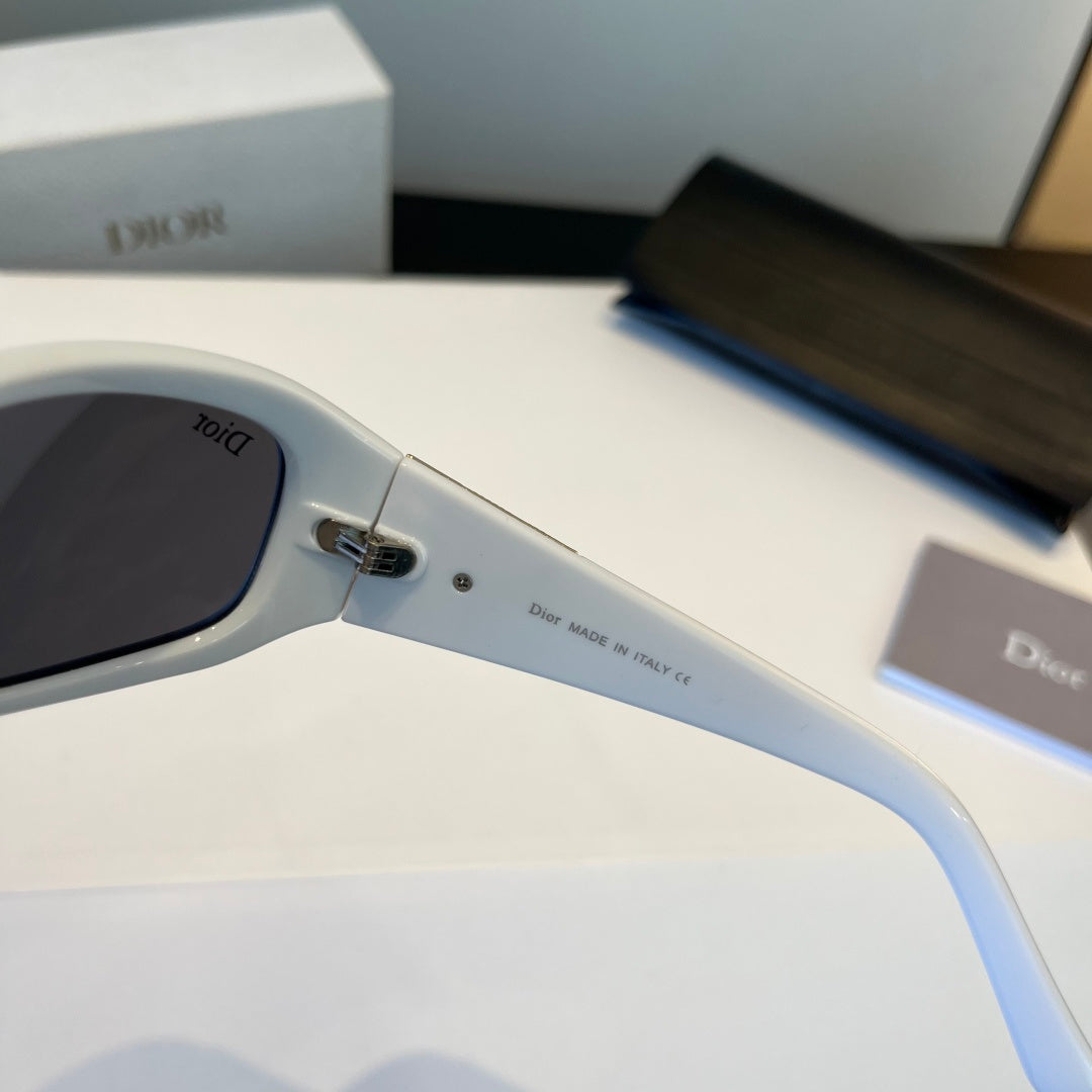 Dior Fashion Silver Lens Sunglasses for Men & Women - 398685 - detail image 4