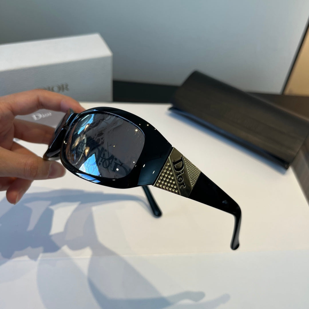 Dior Fashion Black Lens Sunglasses for Men & Women - 465242 - detail image 4