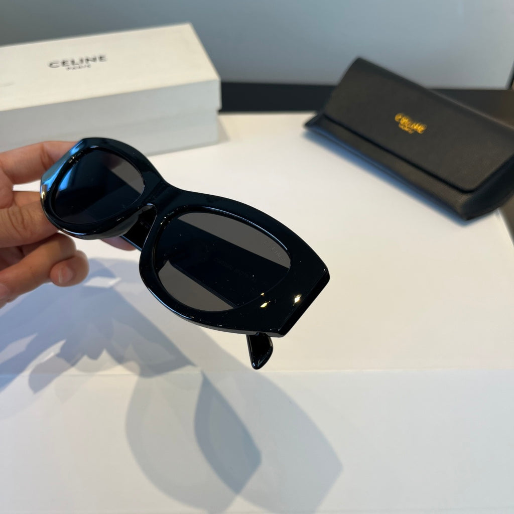 Celine Fashion Black Lens Sunglasses for Men & Women - 415603 - detail image 9