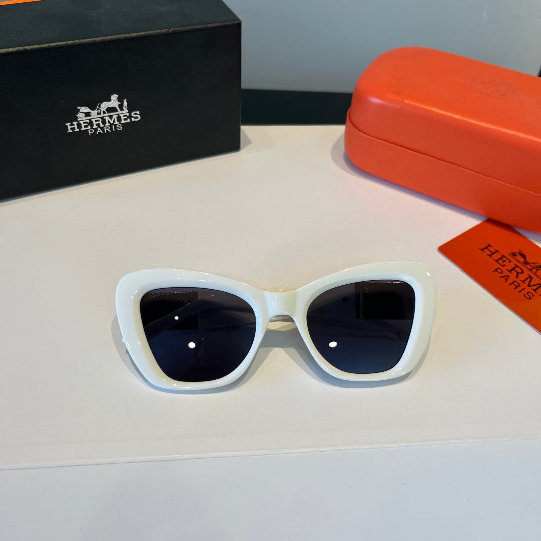 Hermès Oversized Silver Lens Sunglasses for Women - detail image 10