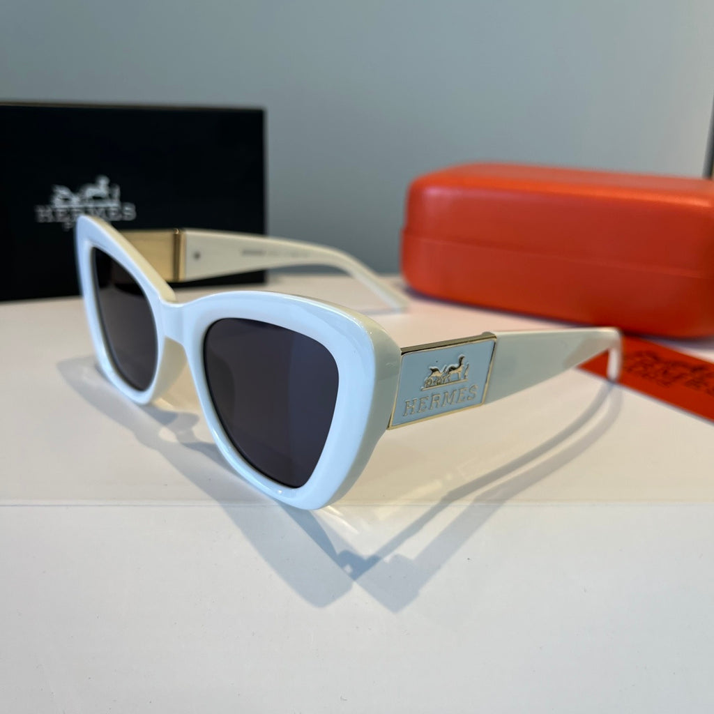 Hermès Oversized Silver Lens Sunglasses for Women - 158682 - detail image 3