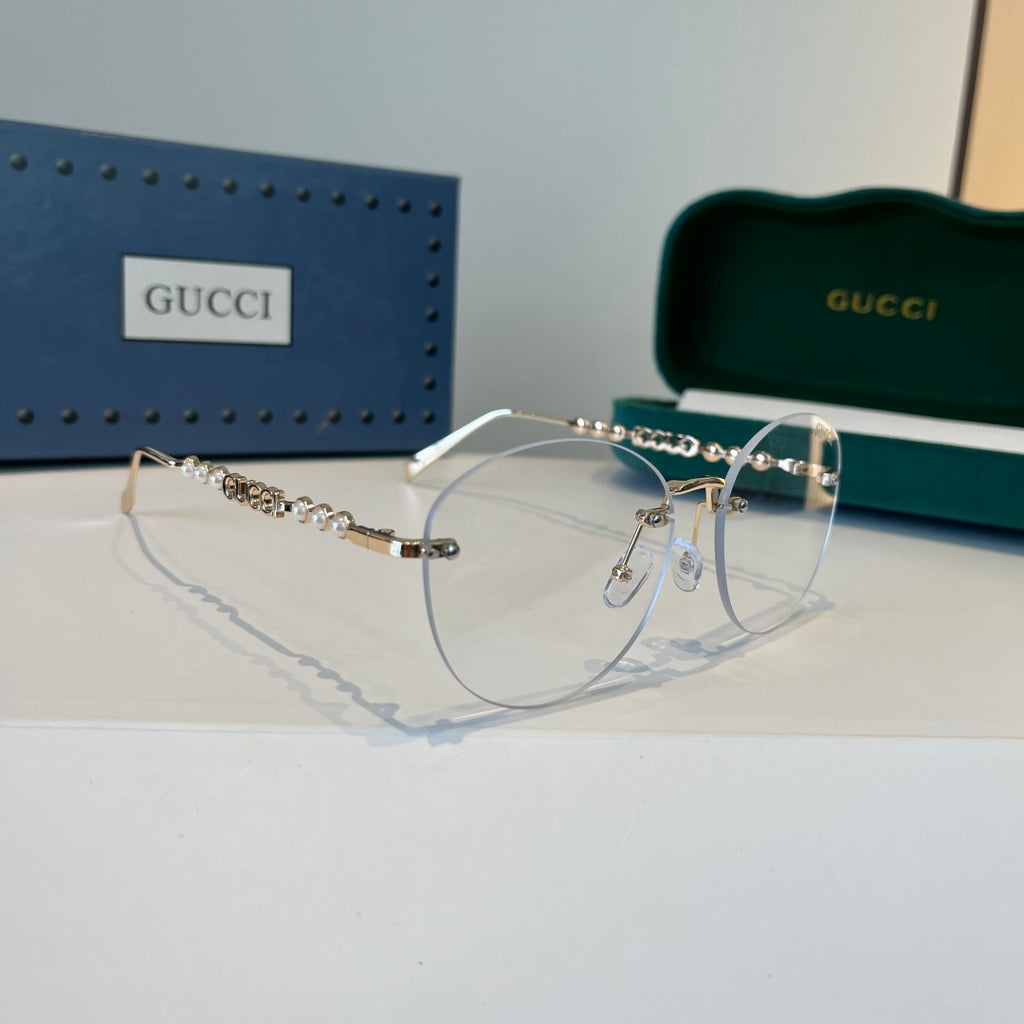 Gucci Oversized Silver Lens Sunglasses for Women - 997568