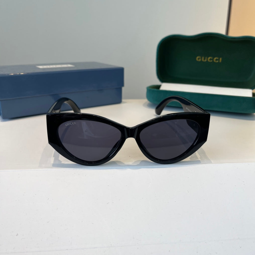 Gucci Cat-Eye Black Lens Sunglasses for Men & Women - 866922 - detail image 2
