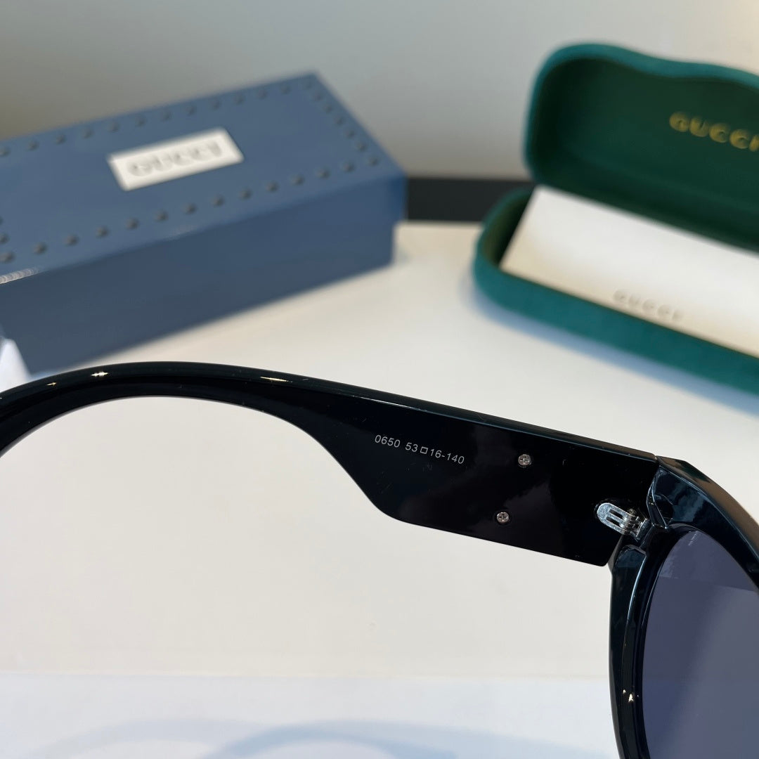 Gucci Cat-Eye Black Lens Sunglasses for Men & Women - 997575 - detail image 6
