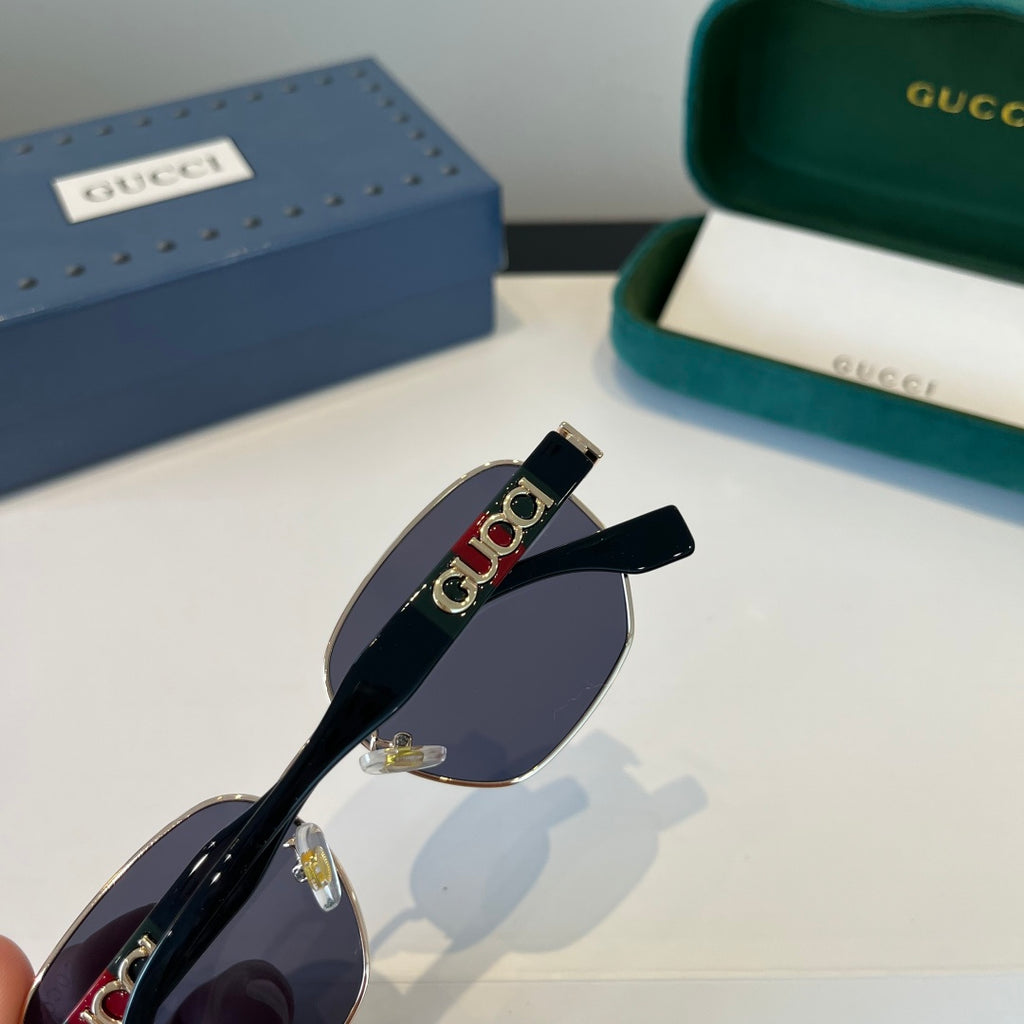 Gucci Oversized Silver Lens Sunglasses for Women - 866925 - detail image 6