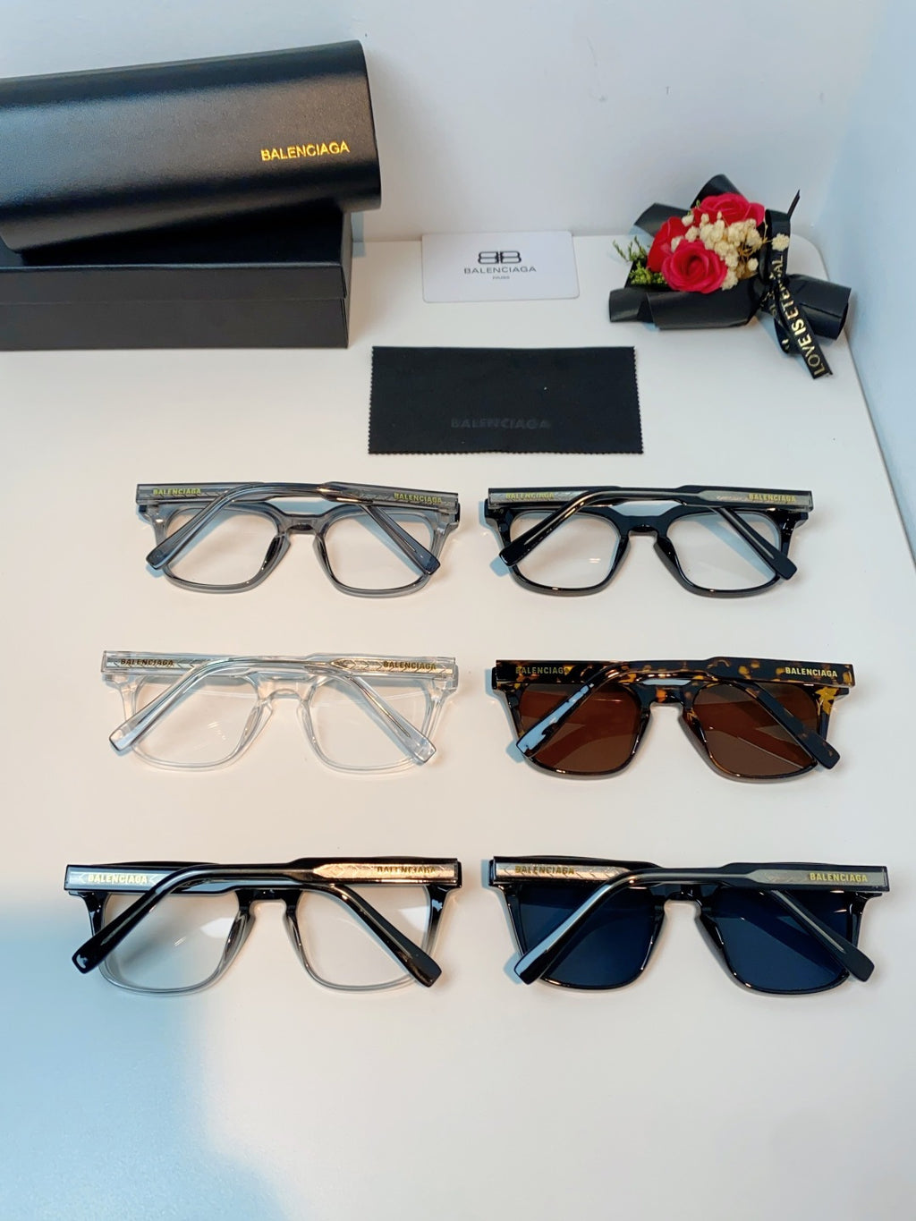 Balenciaga Blue-Light Fashion Blue Lens Sunglasses for Men & Women - detail image 11