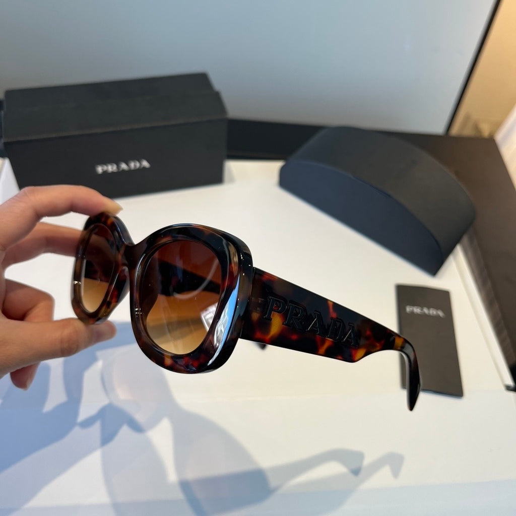 Prada Fashion Black Lens Sunglasses for Men & Women - 432090 - detail image 3