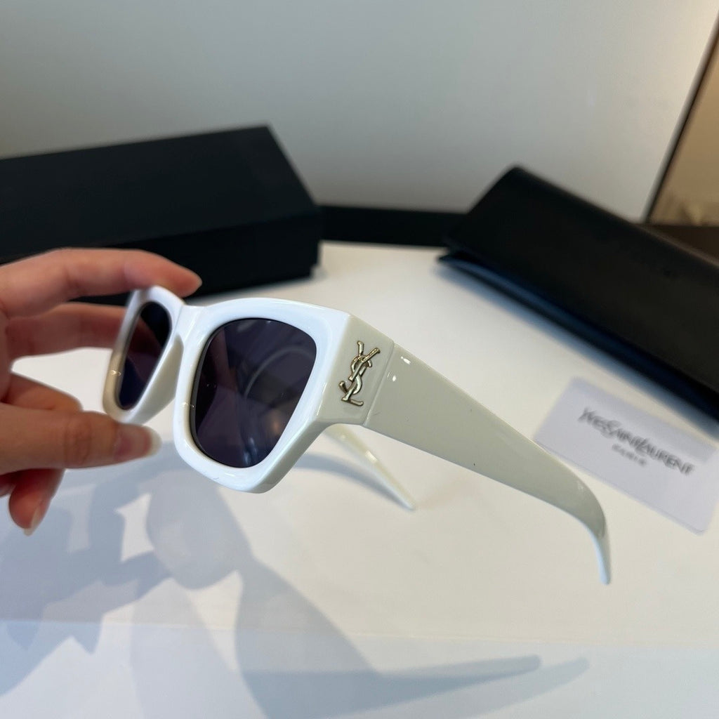 Saint Laurent Fashion Silver Lens Sunglasses for Men & Women - 449208 - detail image 4