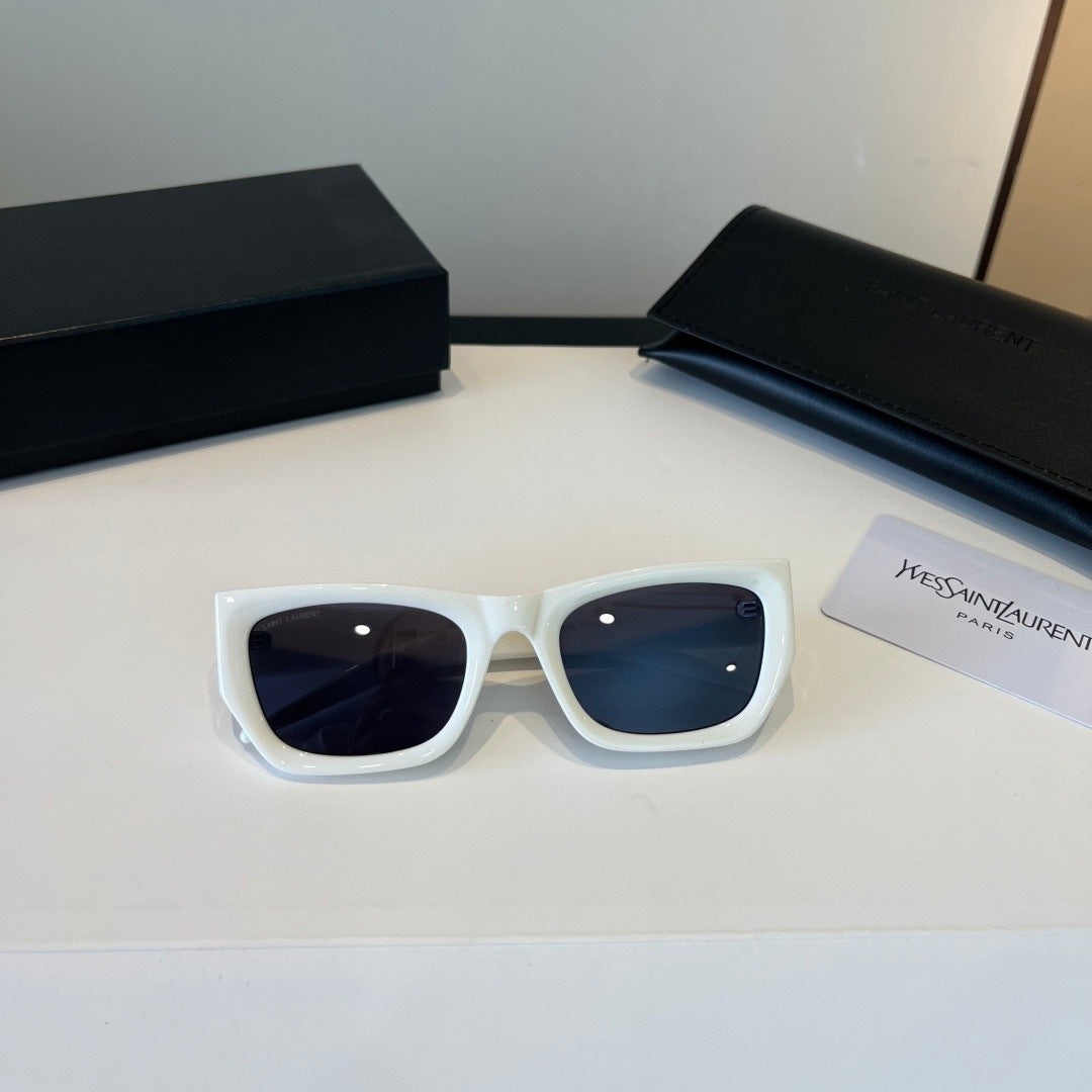 Saint Laurent Fashion Silver Lens Sunglasses for Men & Women - 449208 - detail image 9