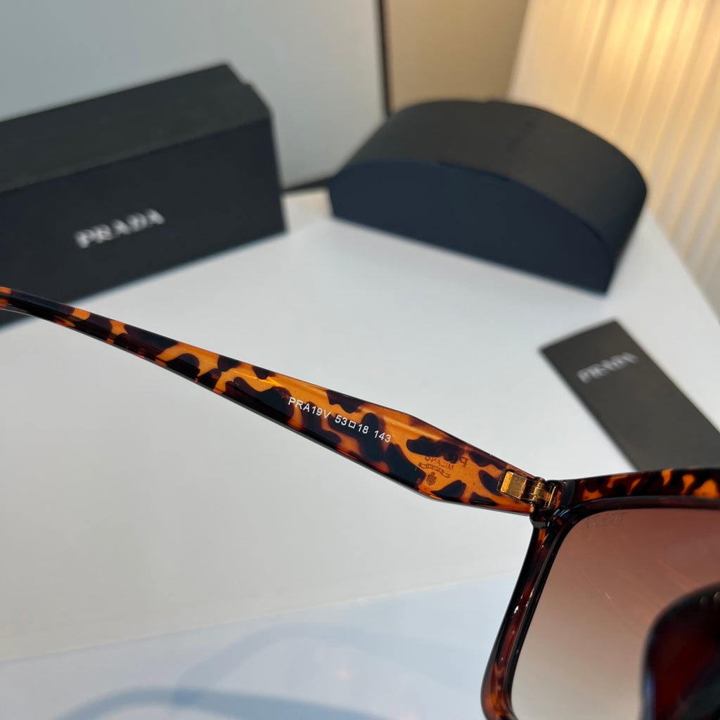 Prada Fashion Red Lens Sunglasses for Men & Women - 449338 - detail image 9