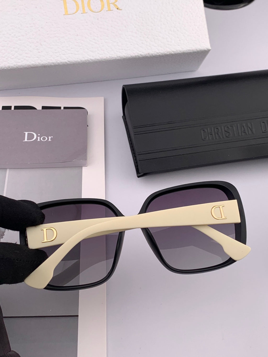 Dior D7277 Polarized Square Black Lens Sunglasses for Men & Women - 934554 - detail image 4