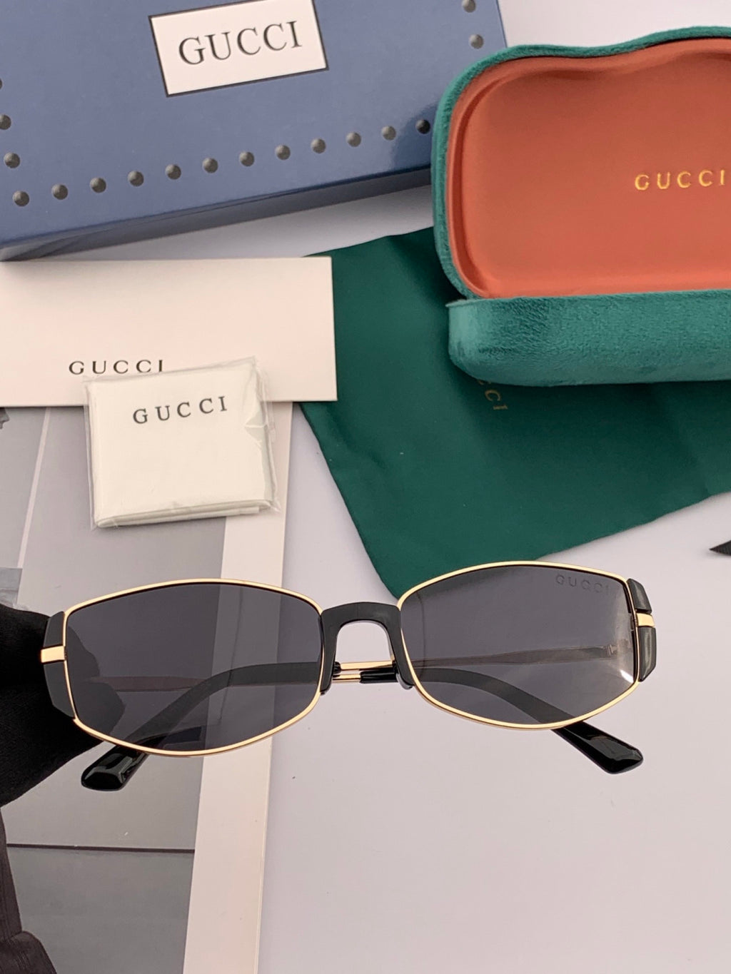 Gucci G2827 Polarized Oversized Red Lens Sunglasses for Men & Women - 934085 - detail image 3