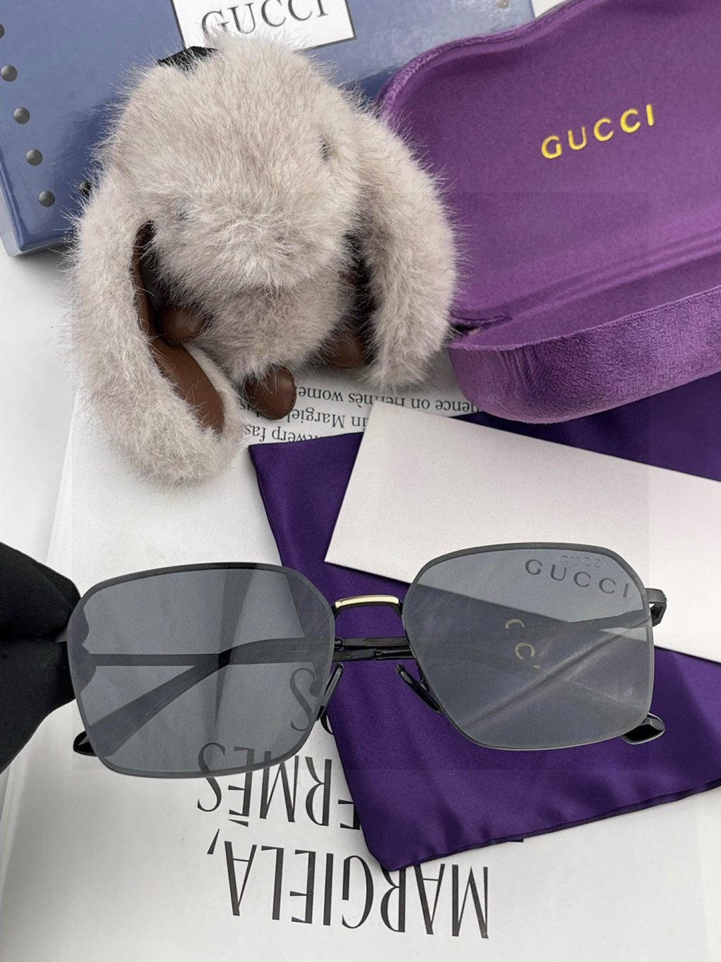 Gucci G6881 Polarized Aviator Red Lens Sunglasses for Men - 934075