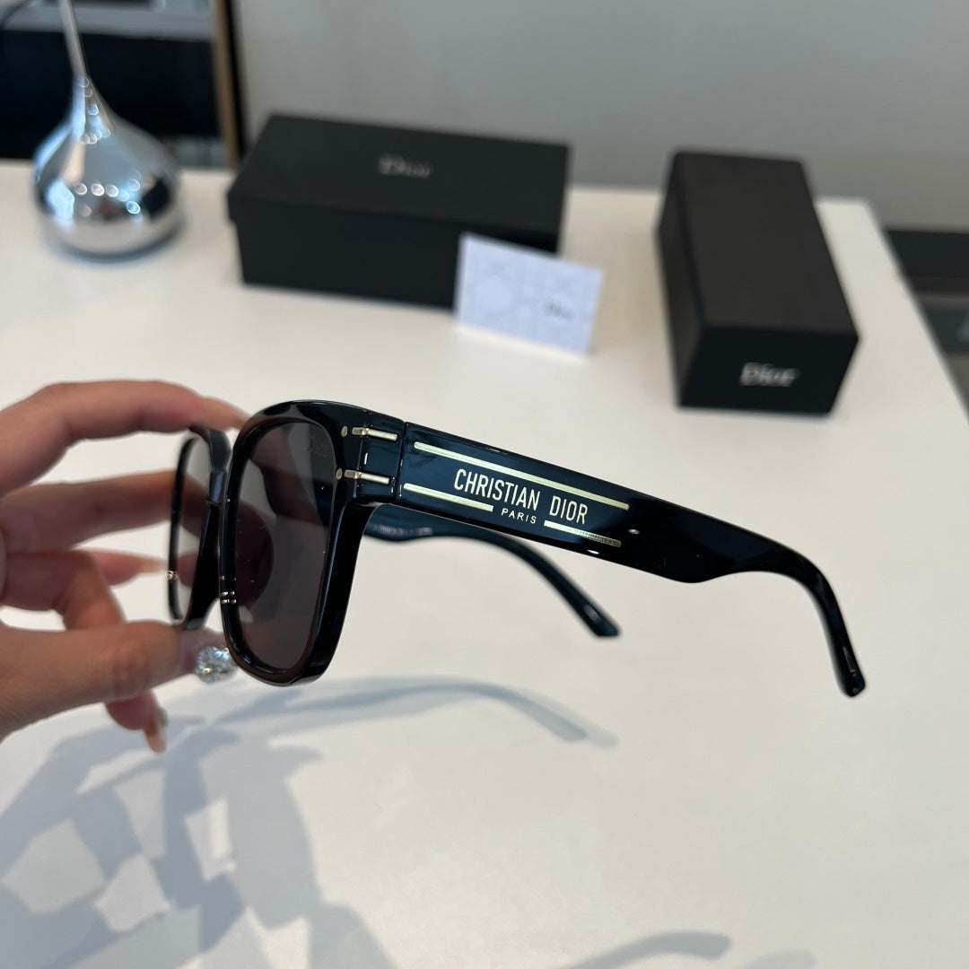 Dior Fashion Black Lens Sunglasses for Men & Women - 486809 - detail image 5