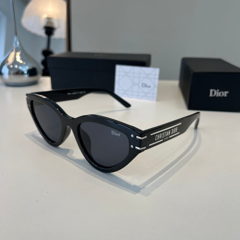 Dior Fashion Black Lens Sunglasses for Men & Women - 431891 - detail image 3