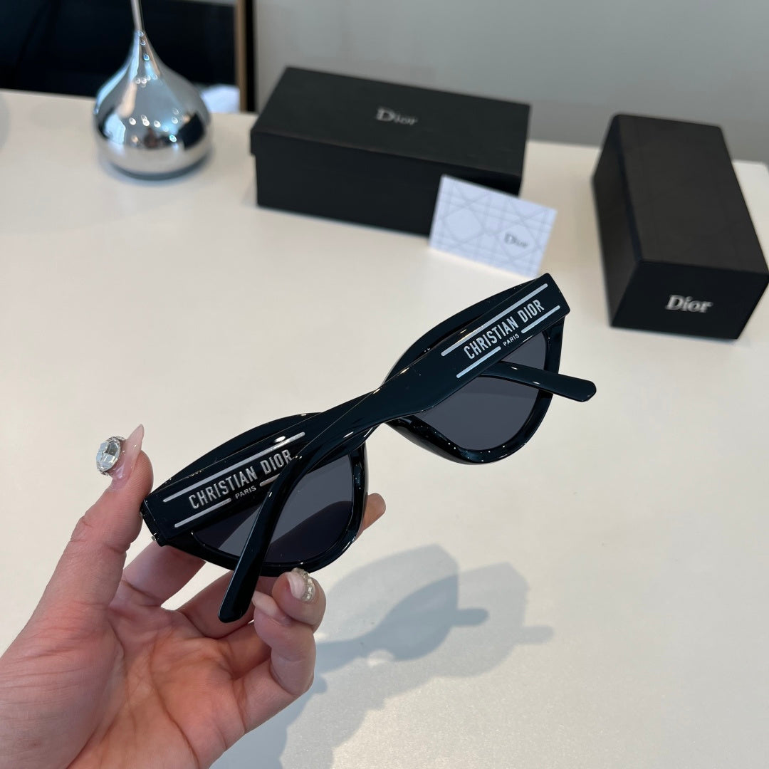 Dior Fashion Black Lens Sunglasses for Men & Women - 431891 - detail image 8