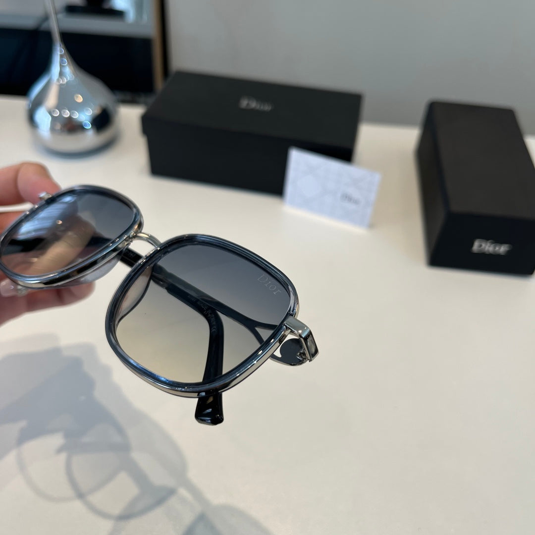 Dior Fashion Silver Lens Sunglasses for Men & Women - 371942 - detail image 6