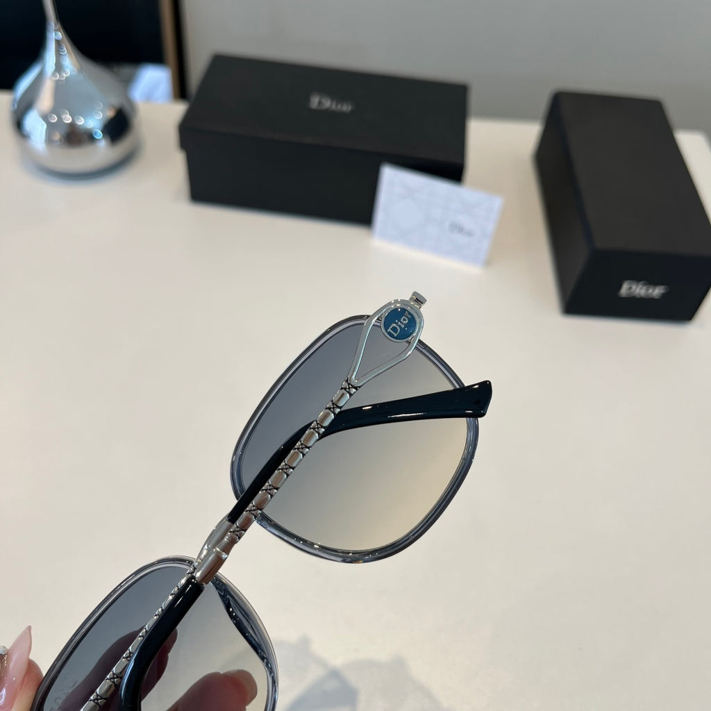 Dior Fashion Silver Lens Sunglasses for Men & Women - 486813 - detail image 7