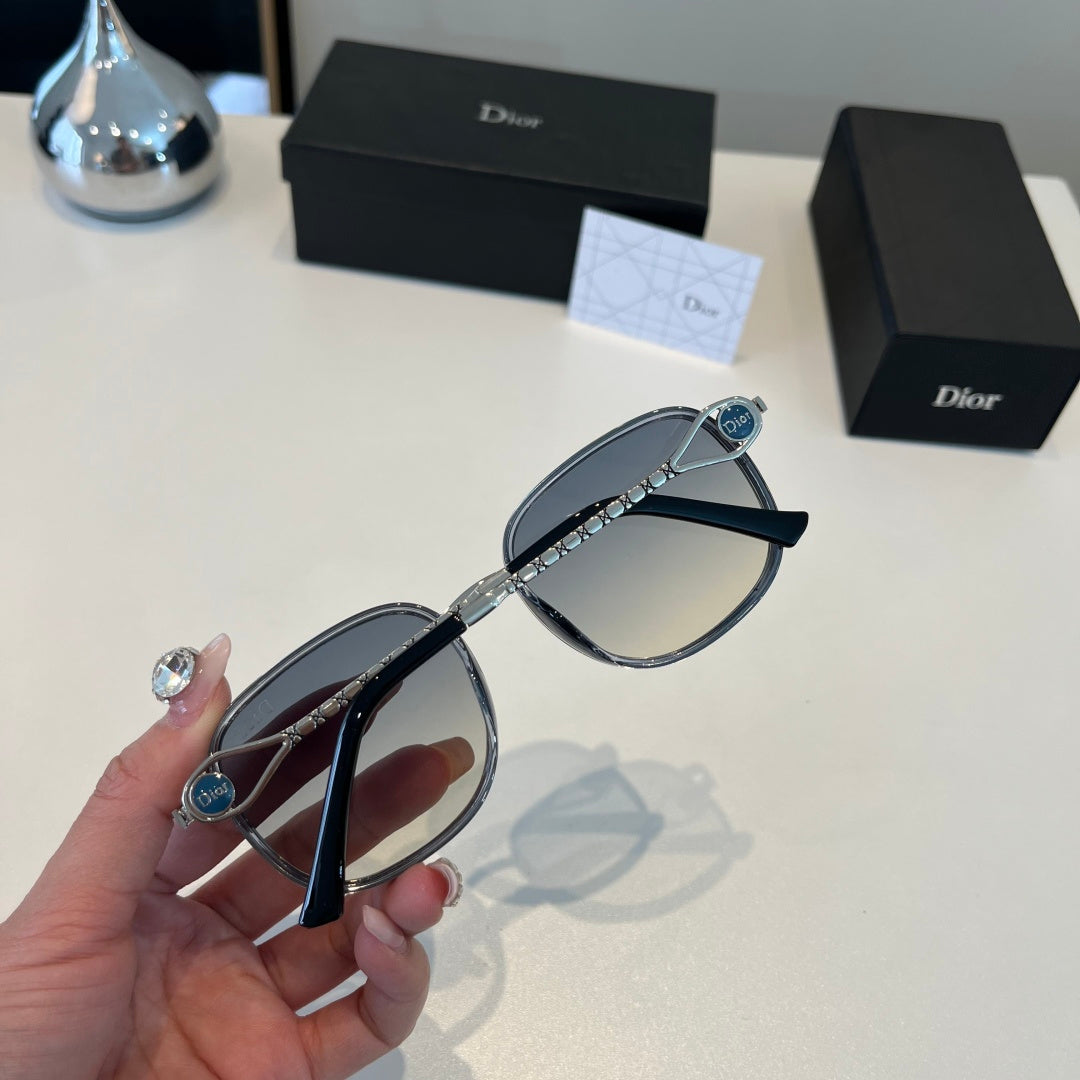 Dior Fashion Silver Lens Sunglasses for Men & Women - 431893 - detail image 8
