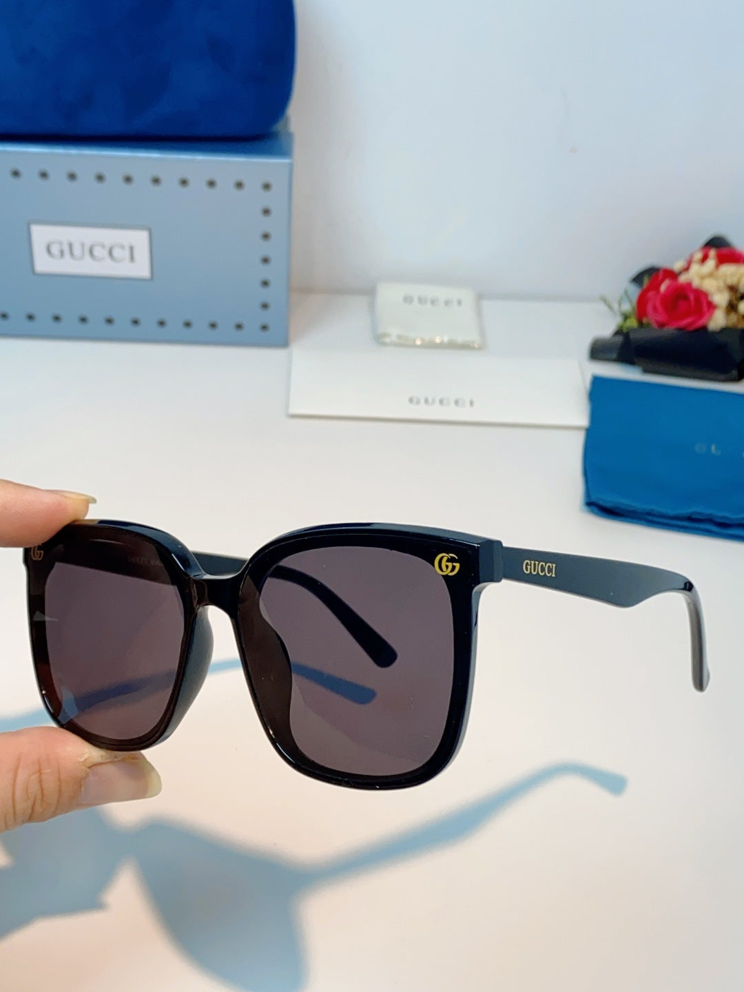 Gucci Fashion Black Lens Sunglasses for Men & Women - 997544 - detail image 6