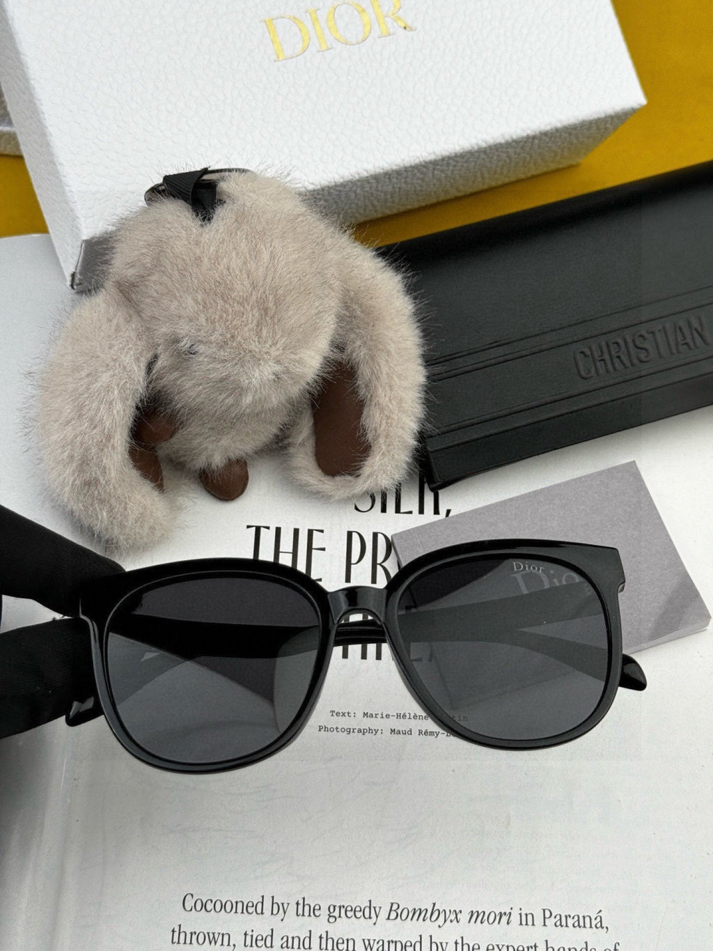 Dior D6106 Polarized Round Red Lens Sunglasses for Men & Women - 997990 - detail image 2