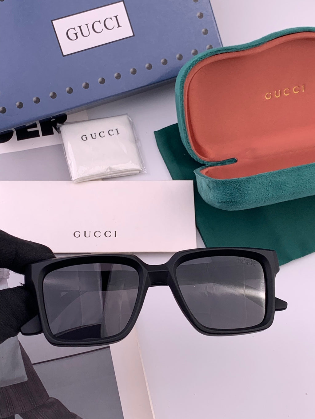 Gucci G8511 Polarized Square Gold Lens Sunglasses for Women - 997604 - detail image 2