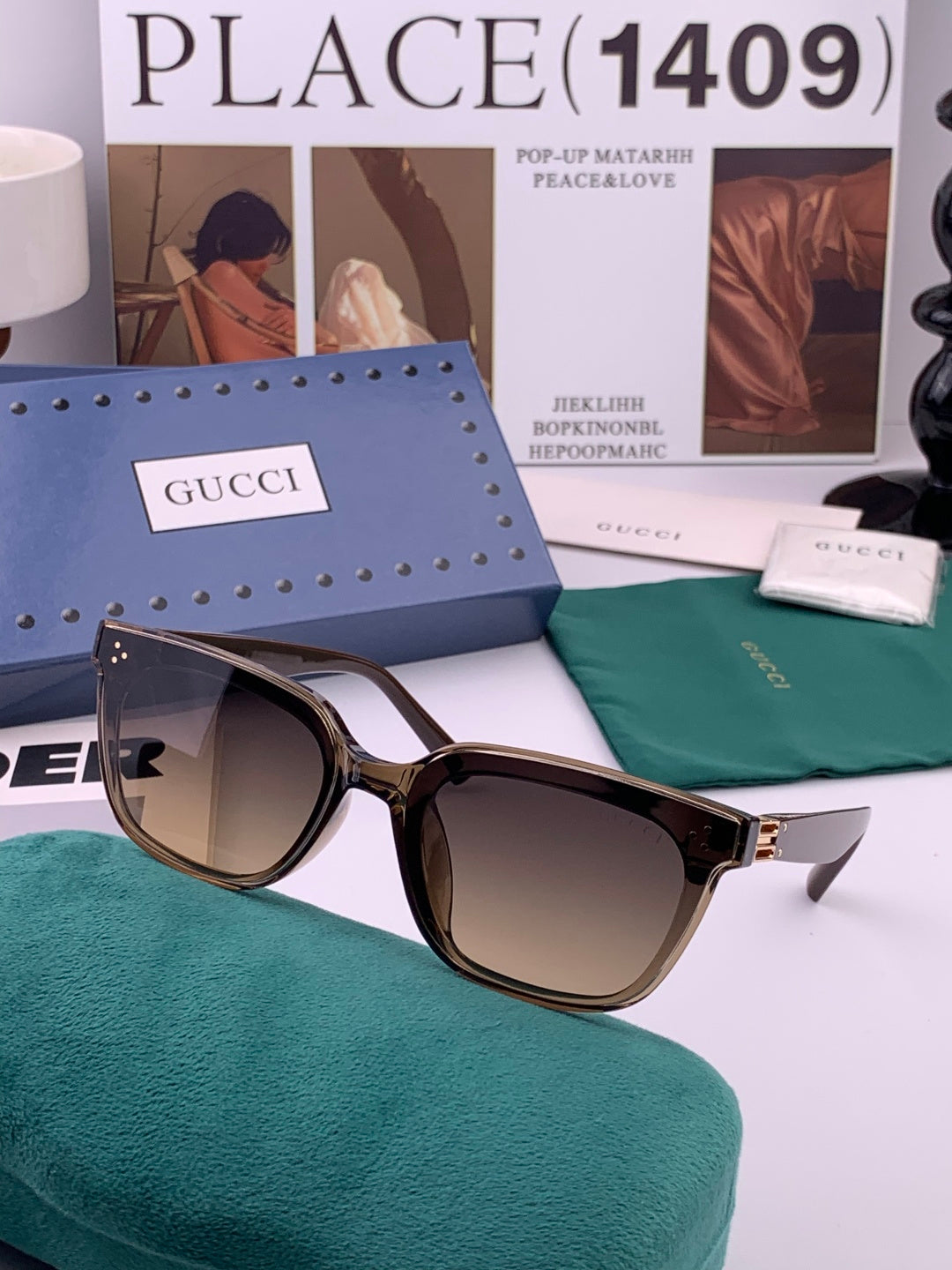 Gucci G6761 Polarized Square Black Lens Sunglasses for Men & Women - 132268 - detail image 3