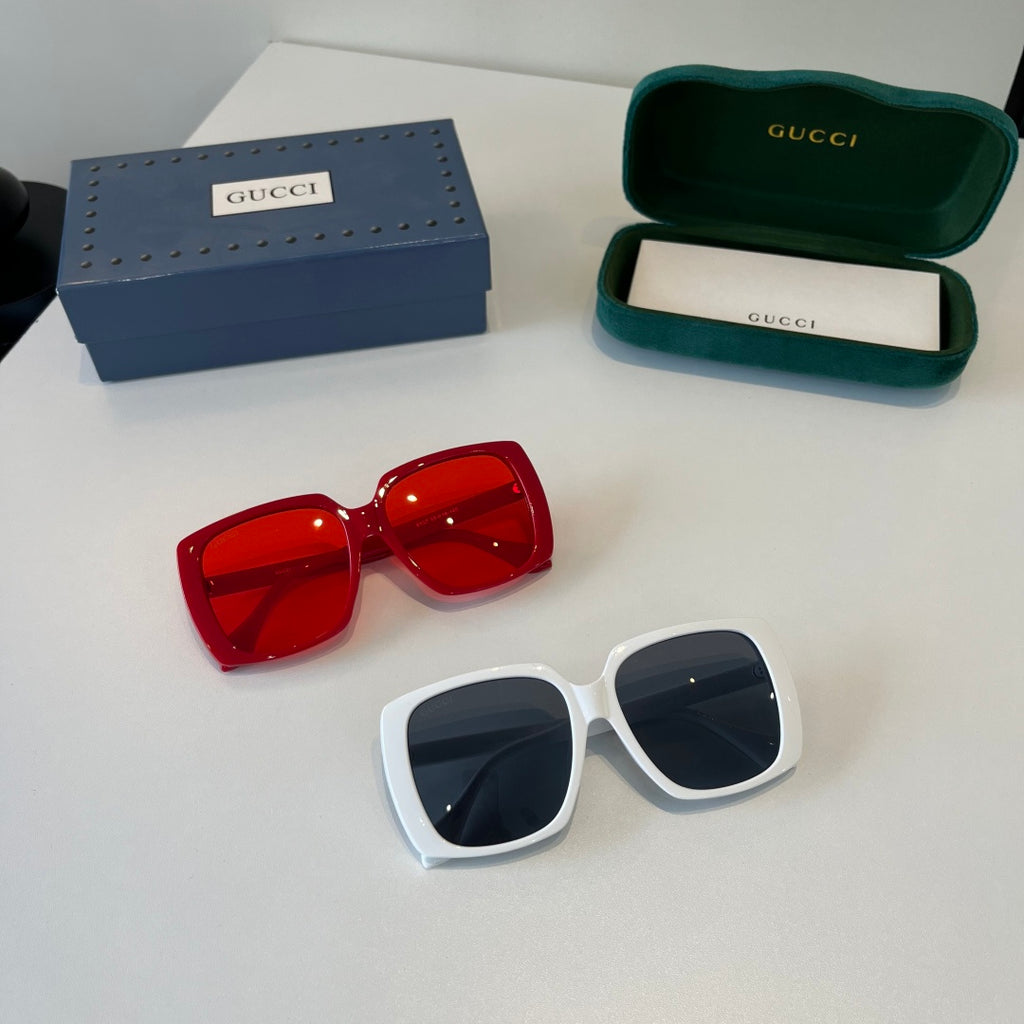 Gucci Oversized Silver Lens Sunglasses for Men & Women - 132239 - detail image 10