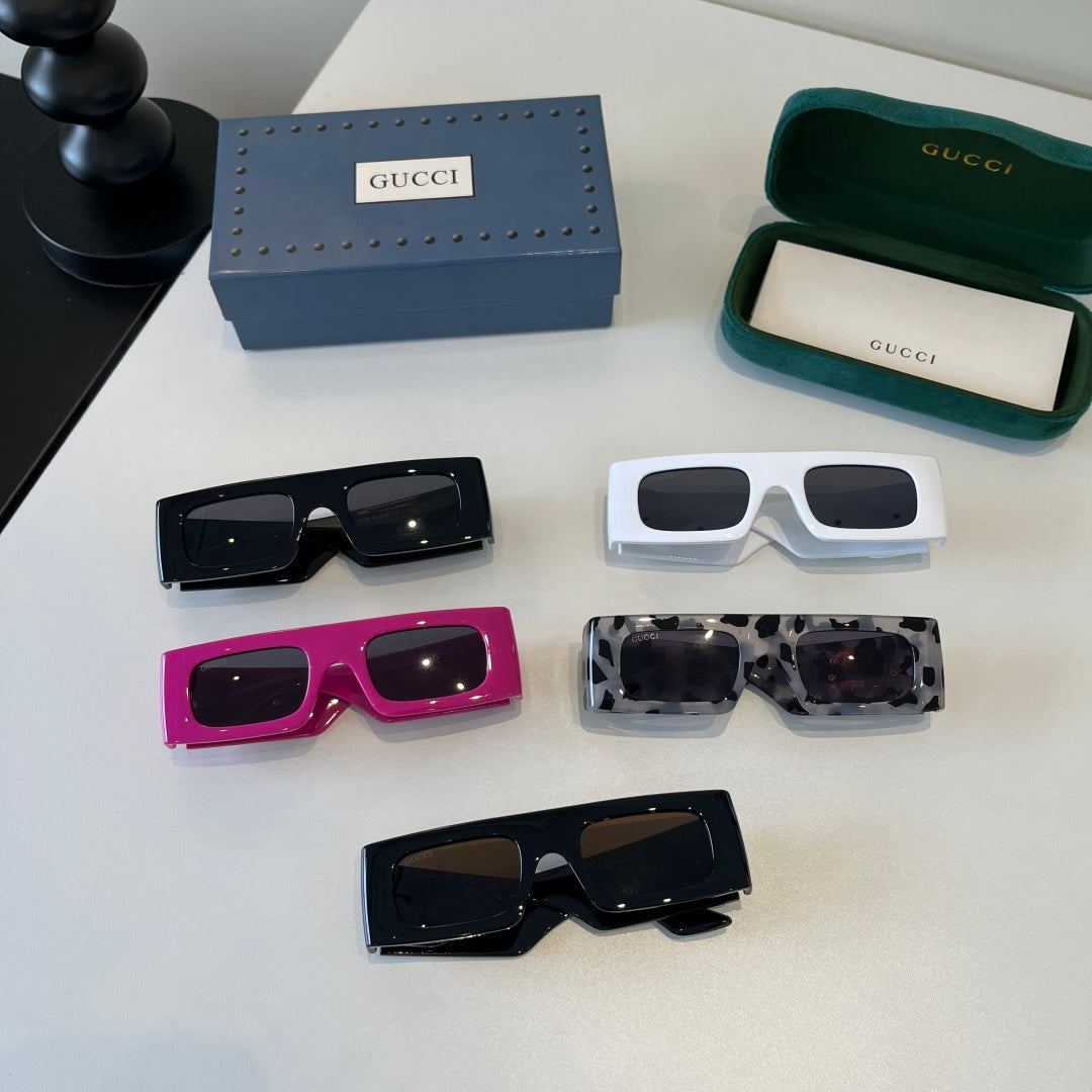 Gucci Oversized Silver Lens Sunglasses for Men & Women - 132241 - detail image 9