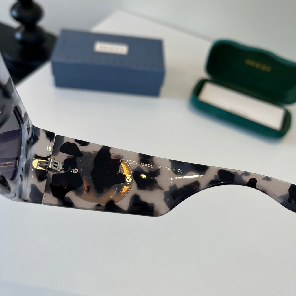 Gucci Oversized Silver Lens Sunglasses for Men & Women - 132242 - detail image 8