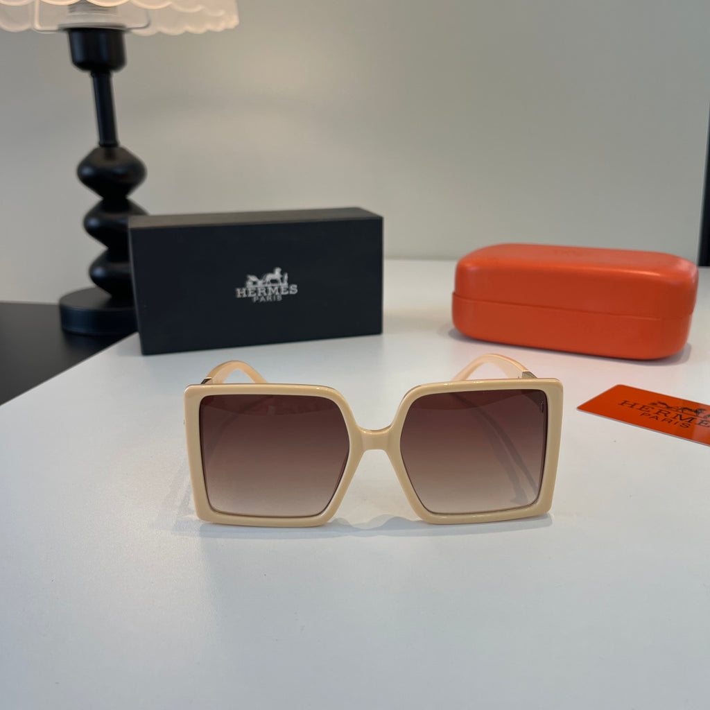 Hermès Oversized Red Lens Sunglasses for Women - 132676 - detail image 2