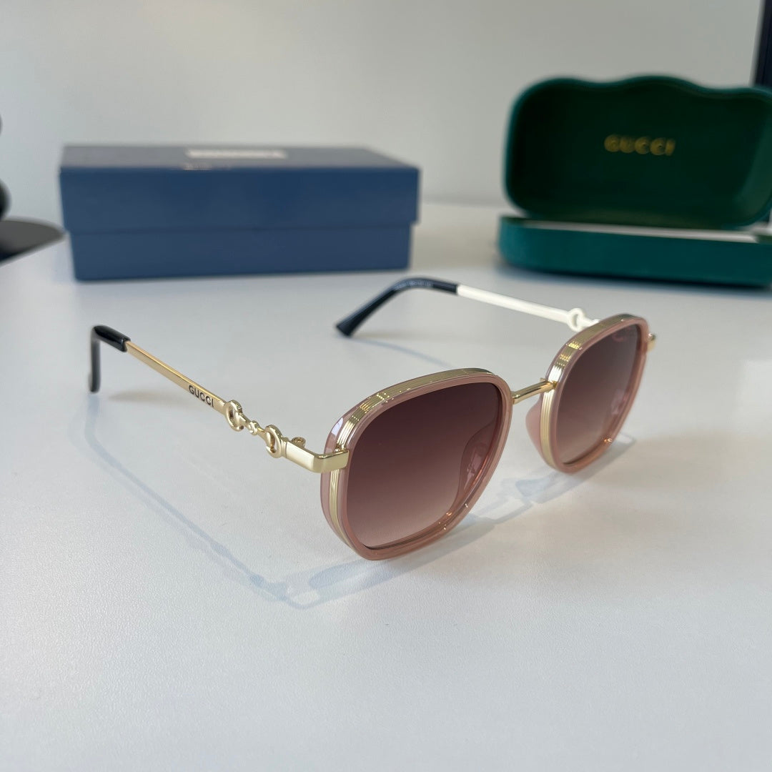 Gucci Oversized Red Lens Sunglasses for Women - 132251