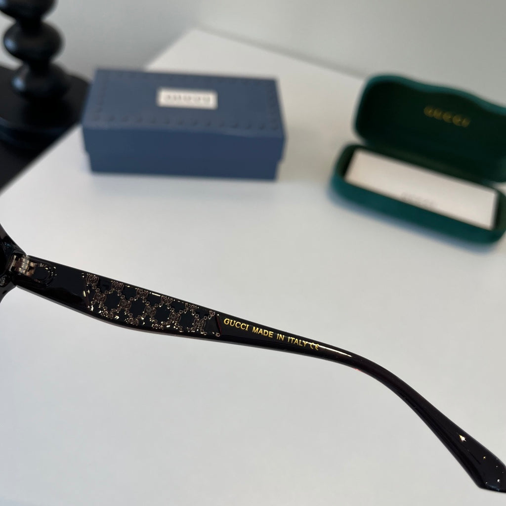 Gucci Oversized Red Lens Sunglasses for Women - 132254 - detail image 10