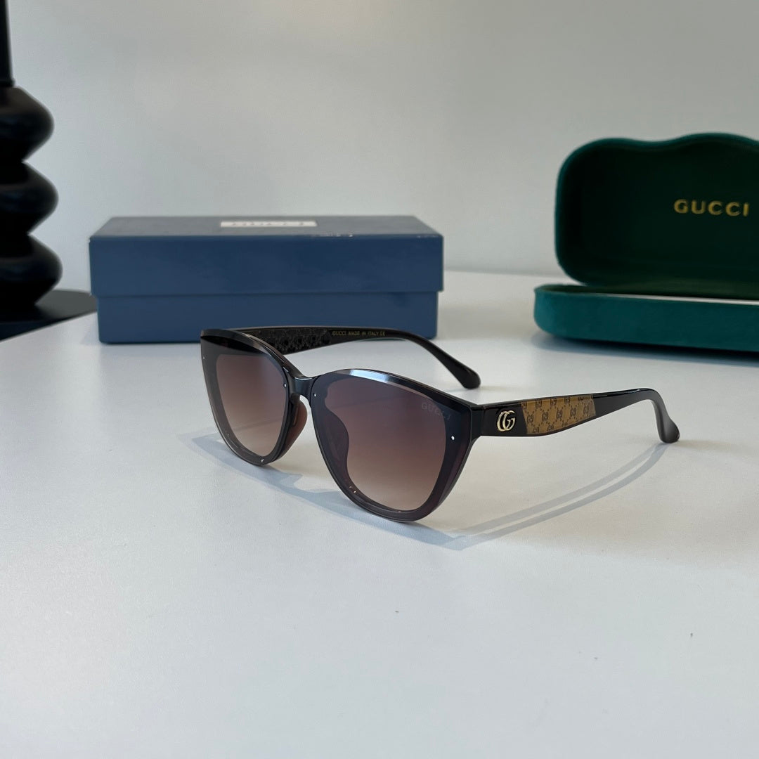 Gucci Oversized Red Lens Sunglasses for Women - 132254 - detail image 3