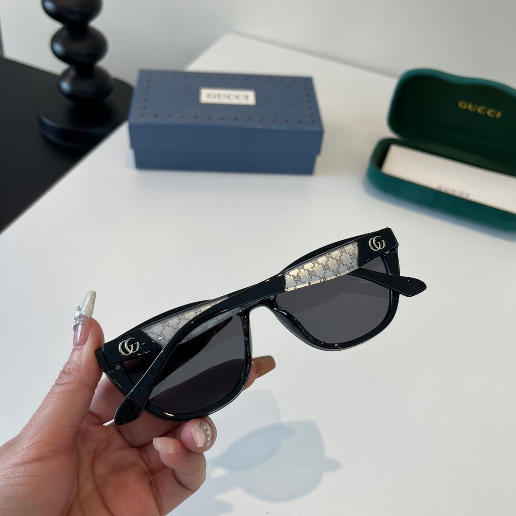 Gucci Oversized Silver Lens Sunglasses for Women - 132256 - detail image 7