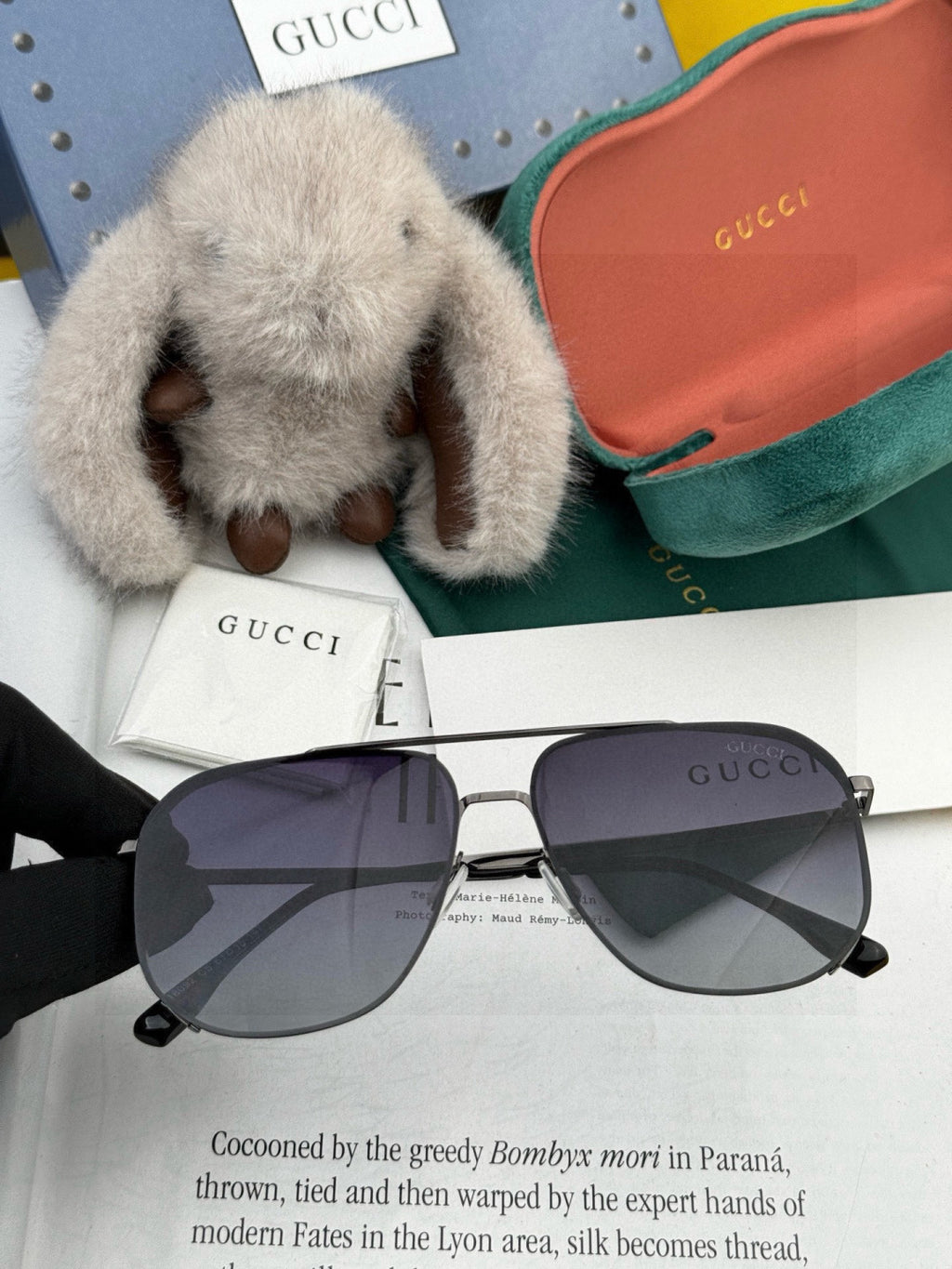 Gucci G21809 Polarized Aviator Black Lens Sunglasses for Men - detail image 3