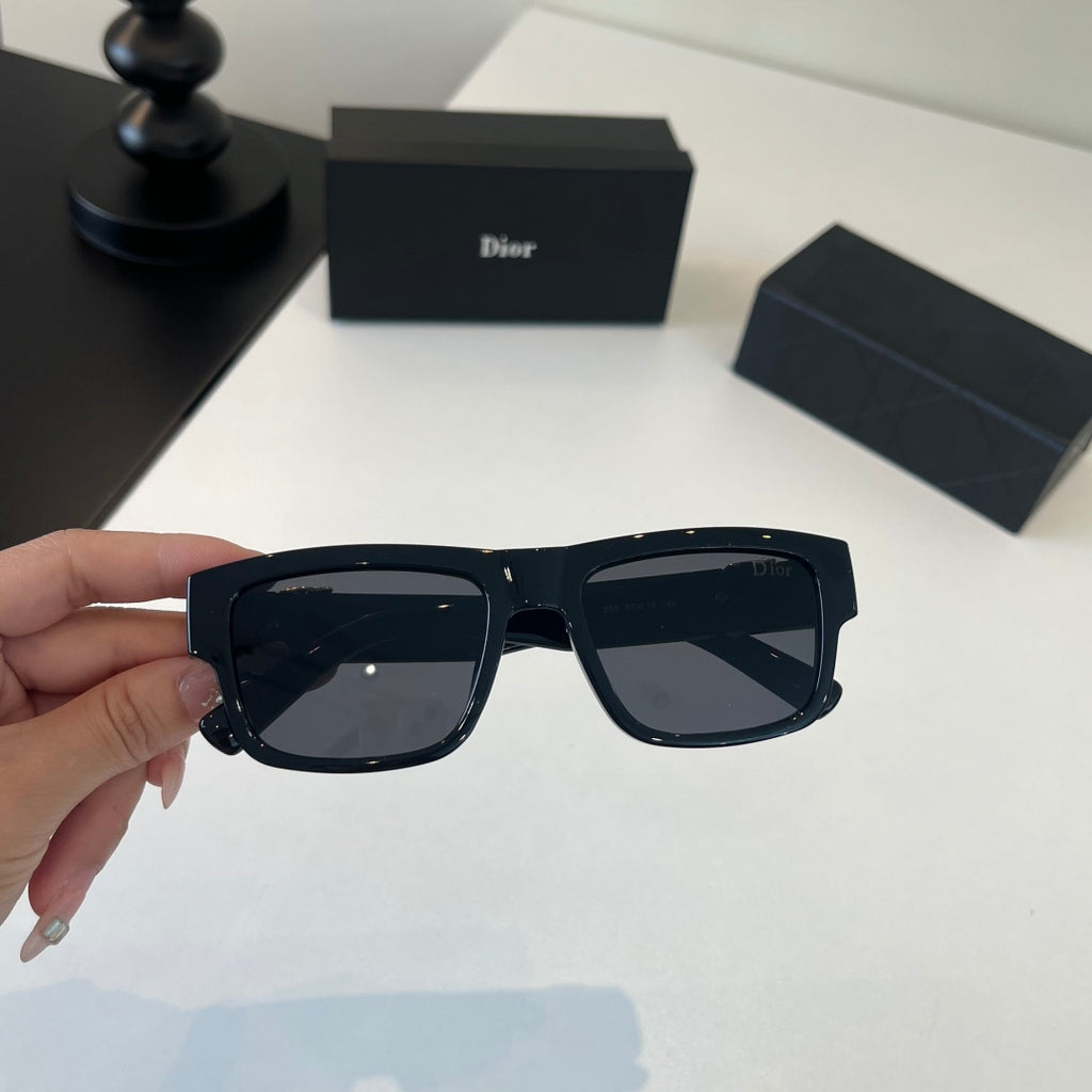 Dior Fashion Black Lens Sunglasses for Men - 431854 - detail image 5
