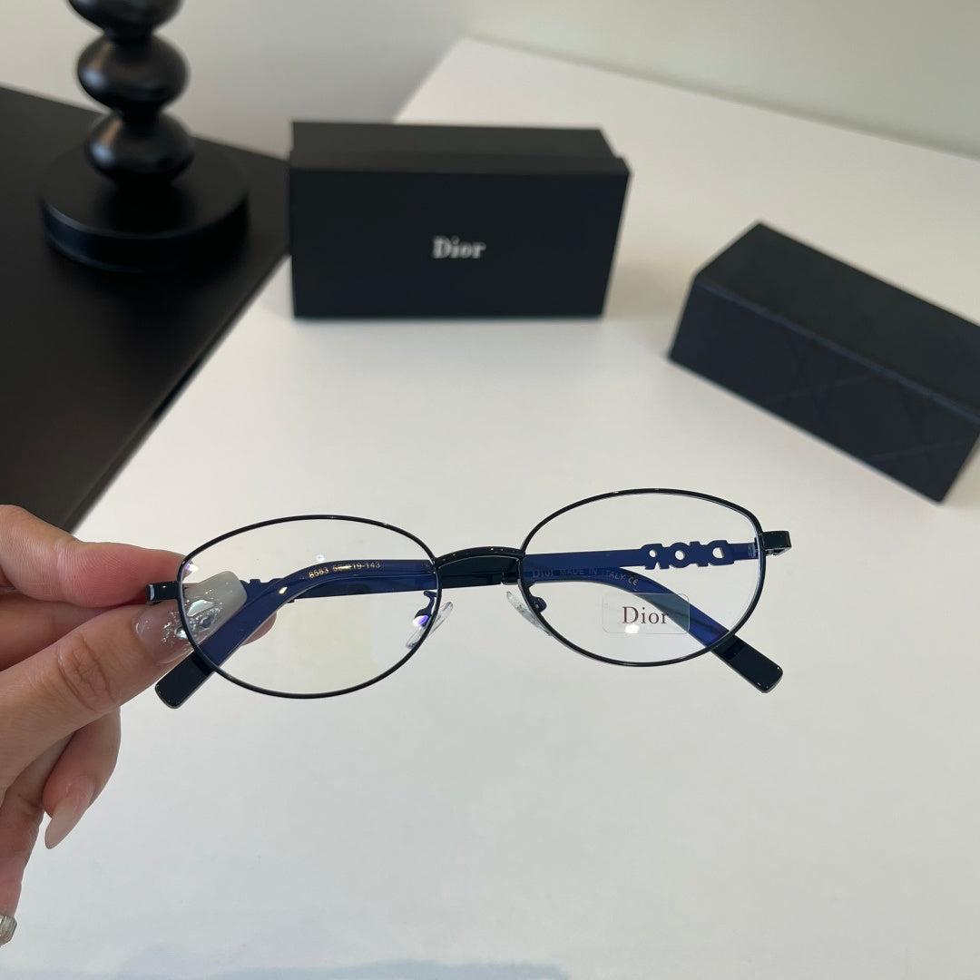 Dior Fashion Silver Lens Sunglasses for Men & Women - 465300 - detail image 4