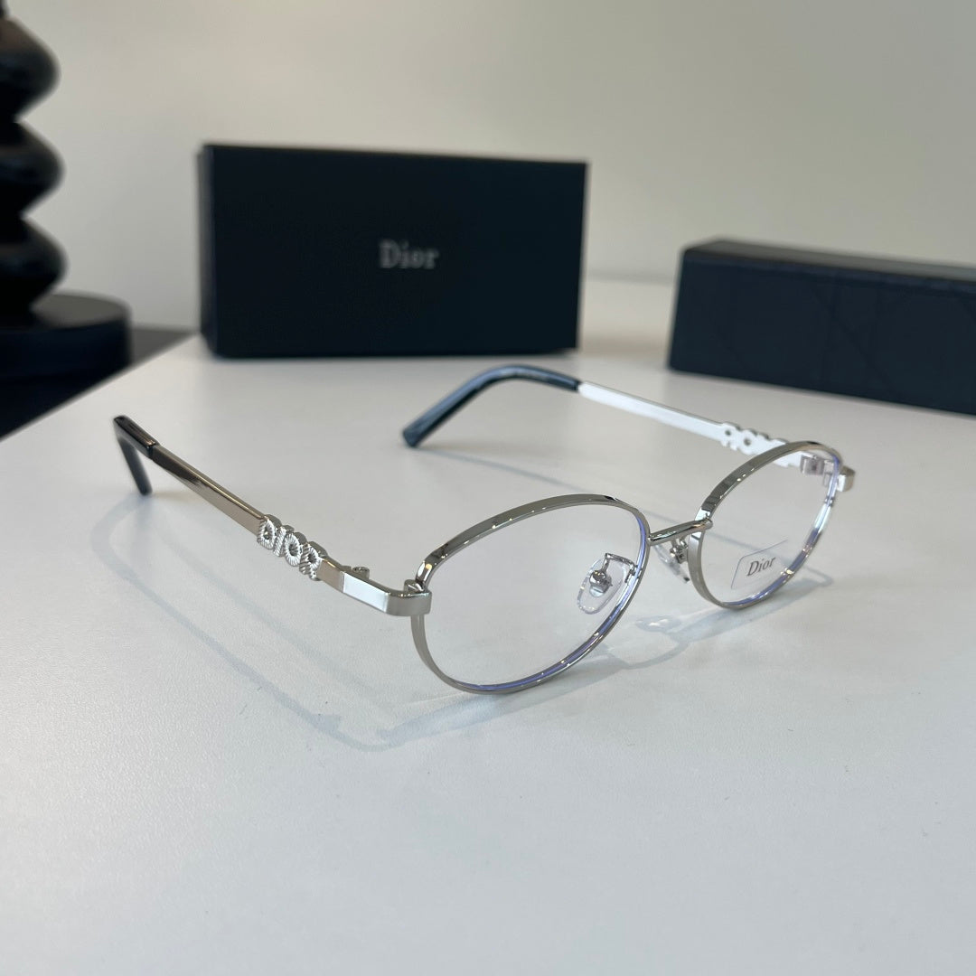 Dior Fashion Silver Lens Sunglasses for Men & Women - 398727