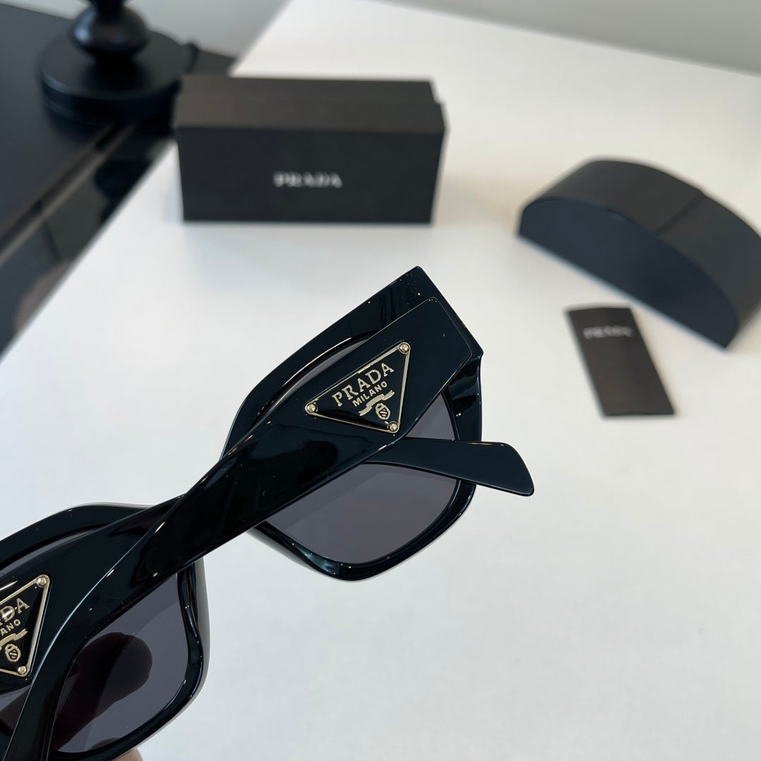 Prada Fashion Black Lens Sunglasses for Men & Women - 415814 - detail image 7