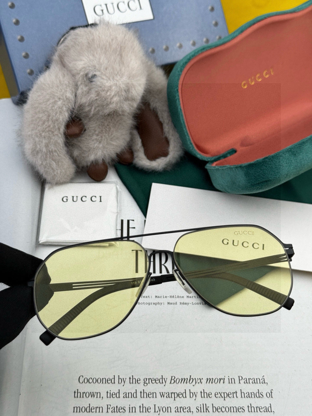 Gucci G911 Fashion Gold Lens Sunglasses for Men & Women - 158205 - detail image 2