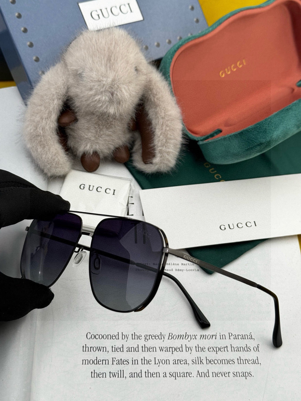 Gucci G21809 Polarized Aviator Gold Lens Sunglasses for Men - detail image 4