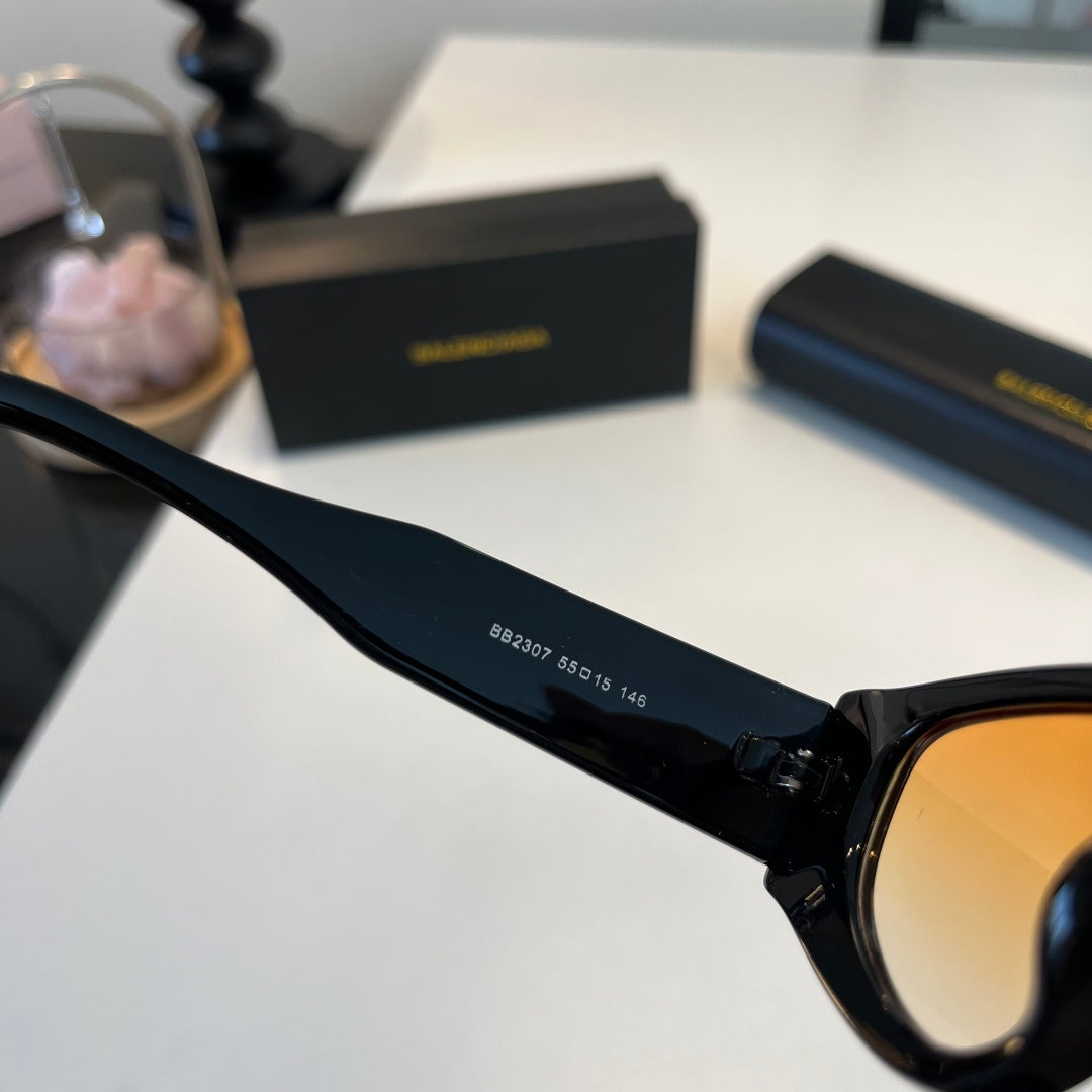 Balenciaga Rectangular Brown Lens Sunglasses for Men & Women - 416134 - detail image 8