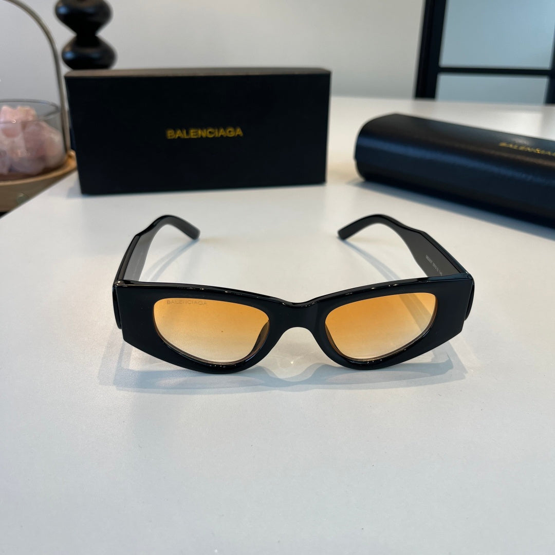 Balenciaga Rectangular Brown Lens Sunglasses for Men & Women - 158567 - detail image 2